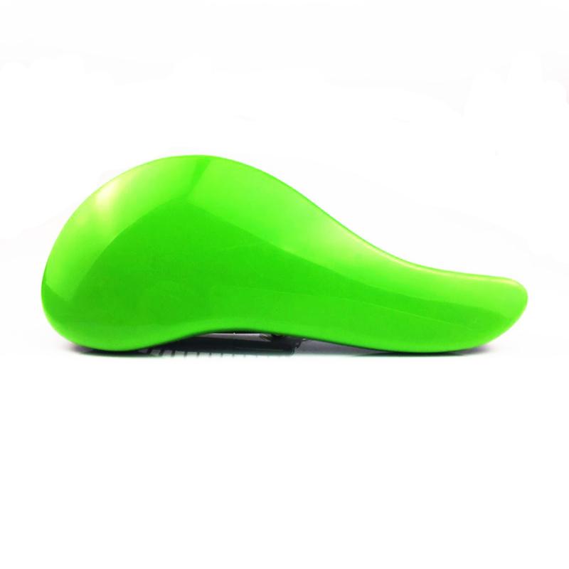 1PC 15CM Eyecatching Hair Care Styling Hair Comb Beauty Healthy Styling Care Hair Comb Shower Massager Detangle Brush