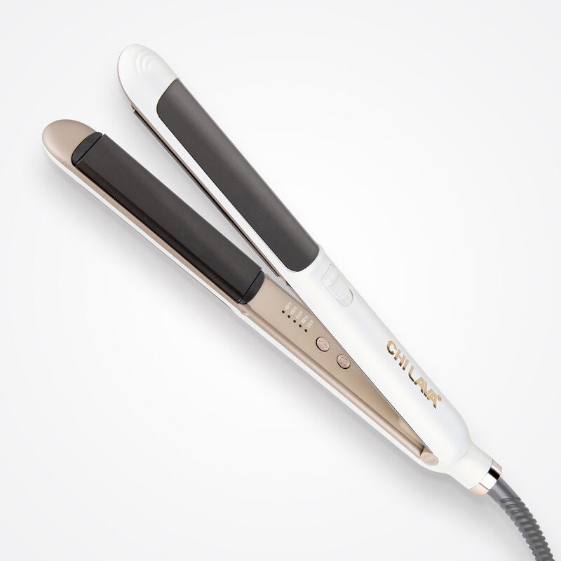 CHI LAVA 4D STYLING IRON 1" - WHITE (#GF8822) N.O.S. Barber Supply