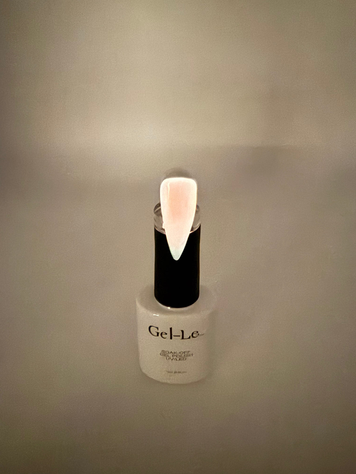 Gel-Le - Glow In The Dark Gel - GL06 Super Bad Queen Nails & Beauty Supplies