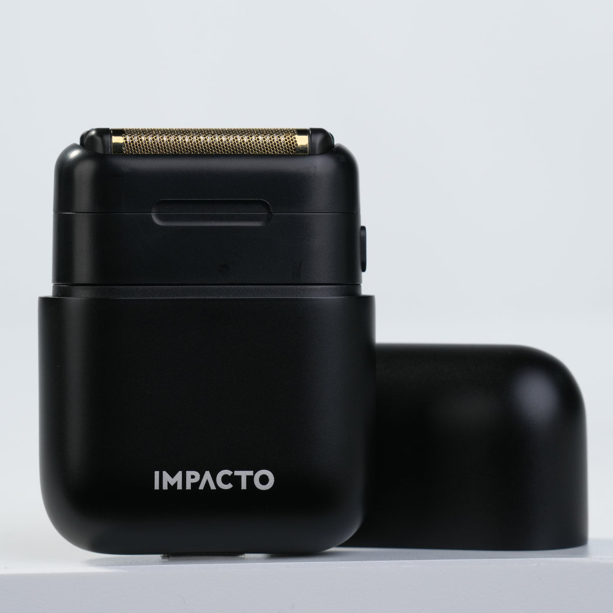 Impacto Micro Wet-Dry Shaver (Black) Cocco Hair Professional