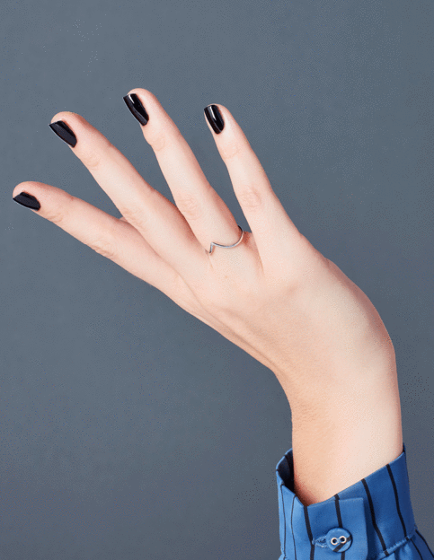 OPI - T02 Black Onyx (Gel) Queen Nails & Beauty Supplies