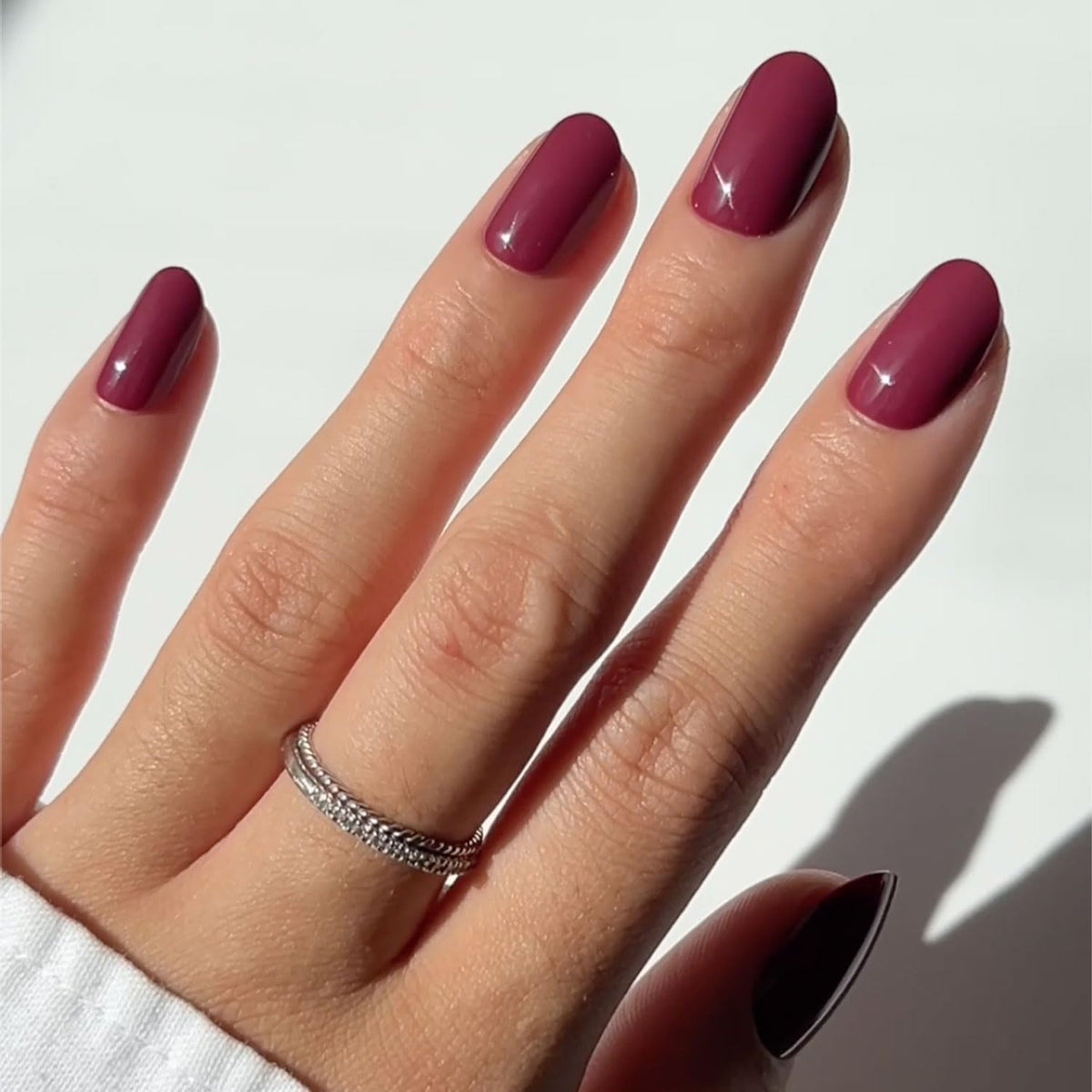 Glamnetic Press On Nails - Goal Digger | Glossy, Semi-Transparent, Short Round Nails, Reusable | 12 Sizes - 30 Nail Kit with Glue 7DAY'S