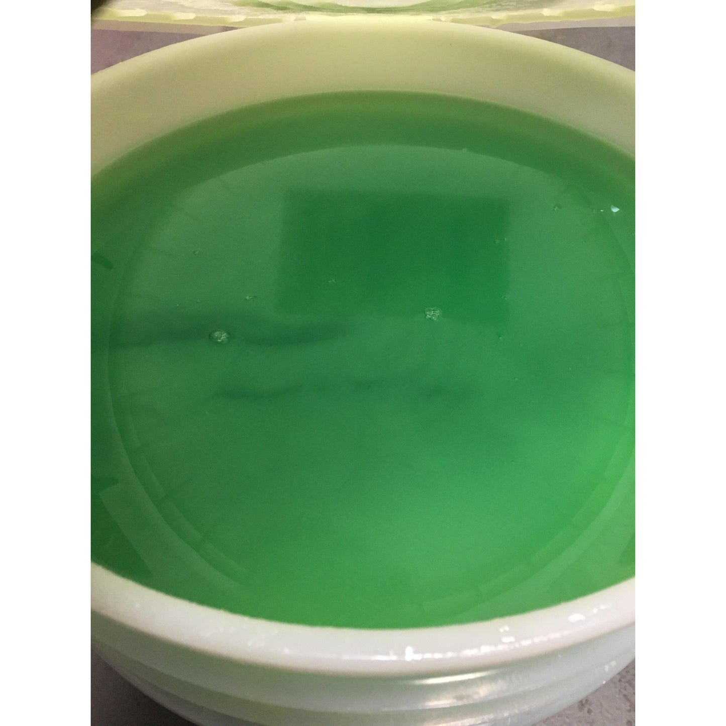 Spa Redi - Sugar Scrub Glow - Green Tea 5Gal Queen Nails & Beauty Supplies