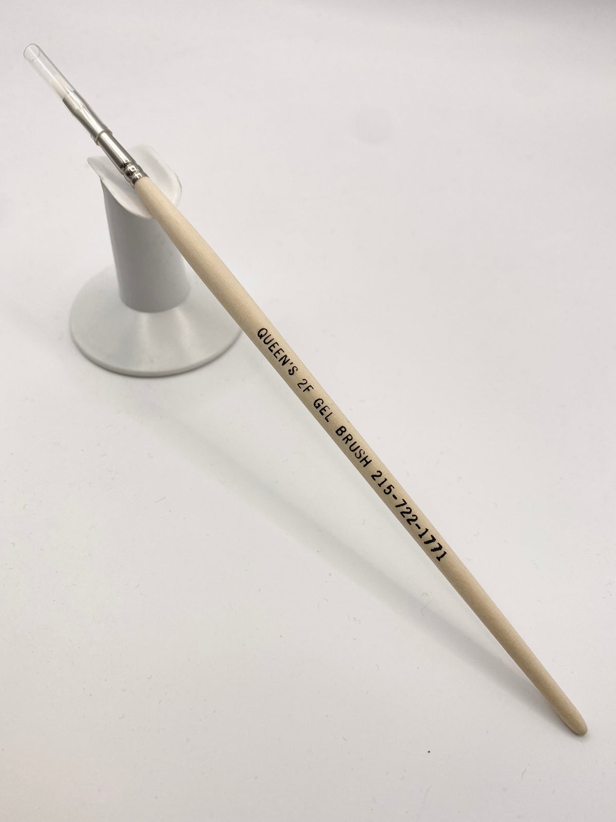 Queen's - 2F Gel Brush Queen Nails & Beauty Supplies
