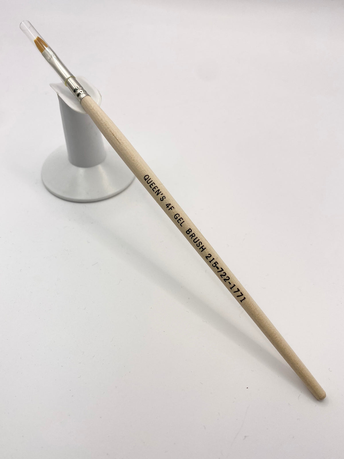 Queen's - 4F Gel Brush Queen Nails & Beauty Supplies