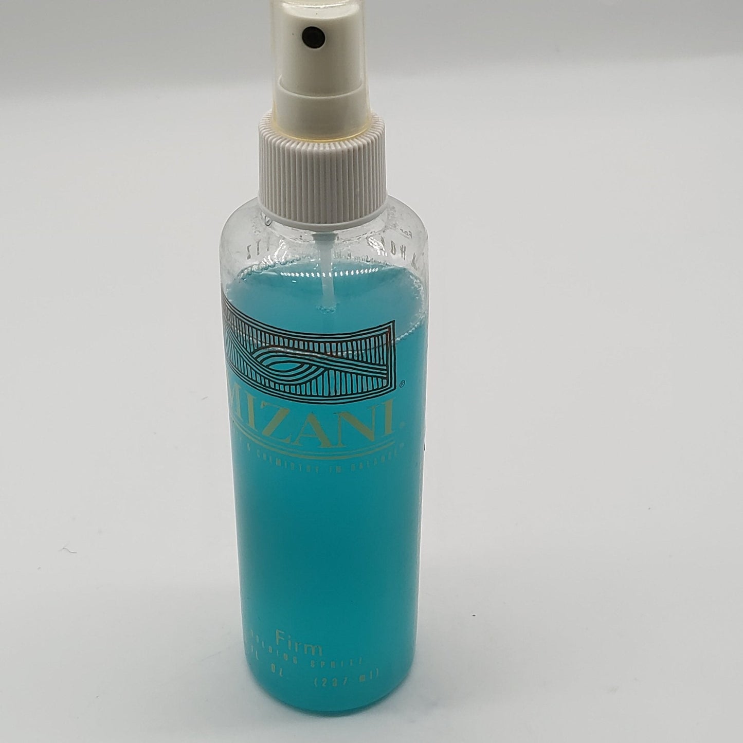 Mizani Firm Holding Hair Spray 8 fl oz / 237 ml VIP Extensions