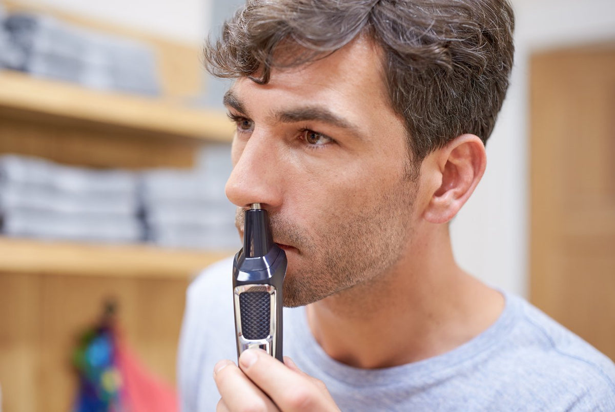 Philips Norelco Multigroom All-in-One Trimmer Series 3000 with 13 pieces - No Blade Oil Needed, MG3750/50 7DAY'S