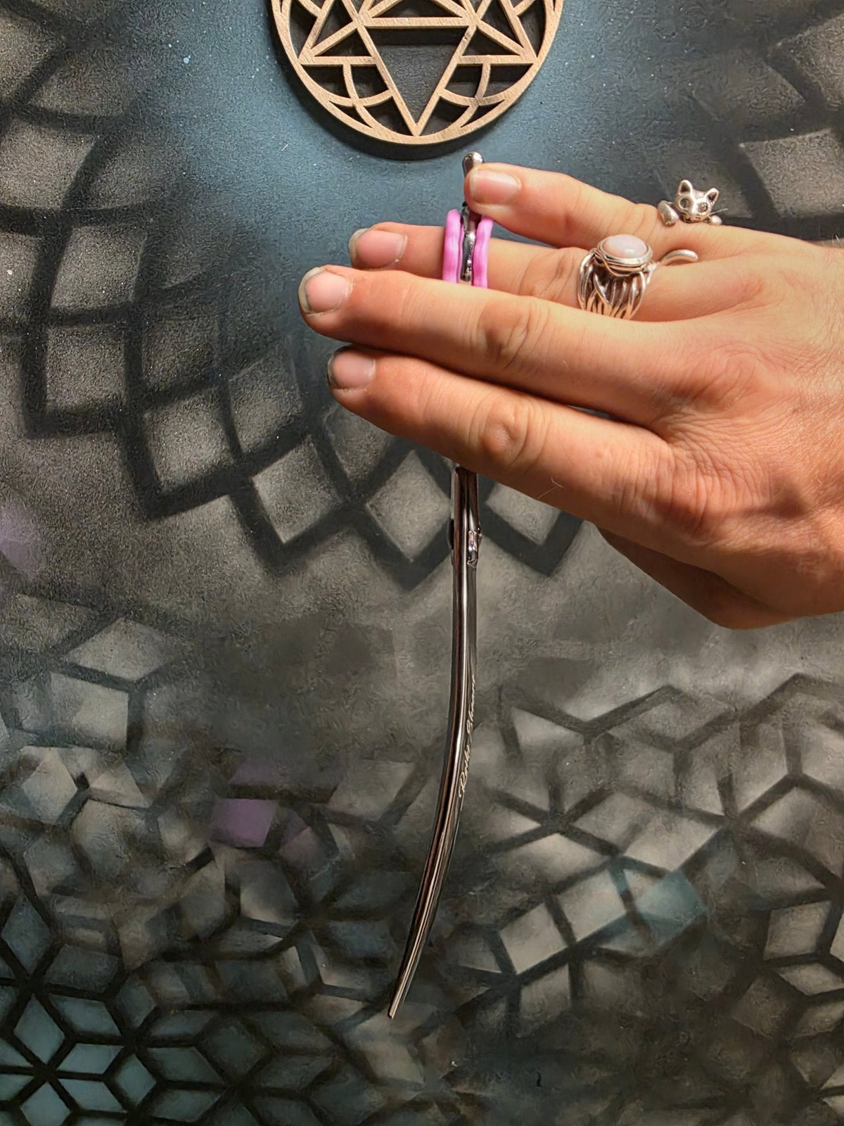 Reiki Shears - 7.5 Curved Axis Reiki Shears