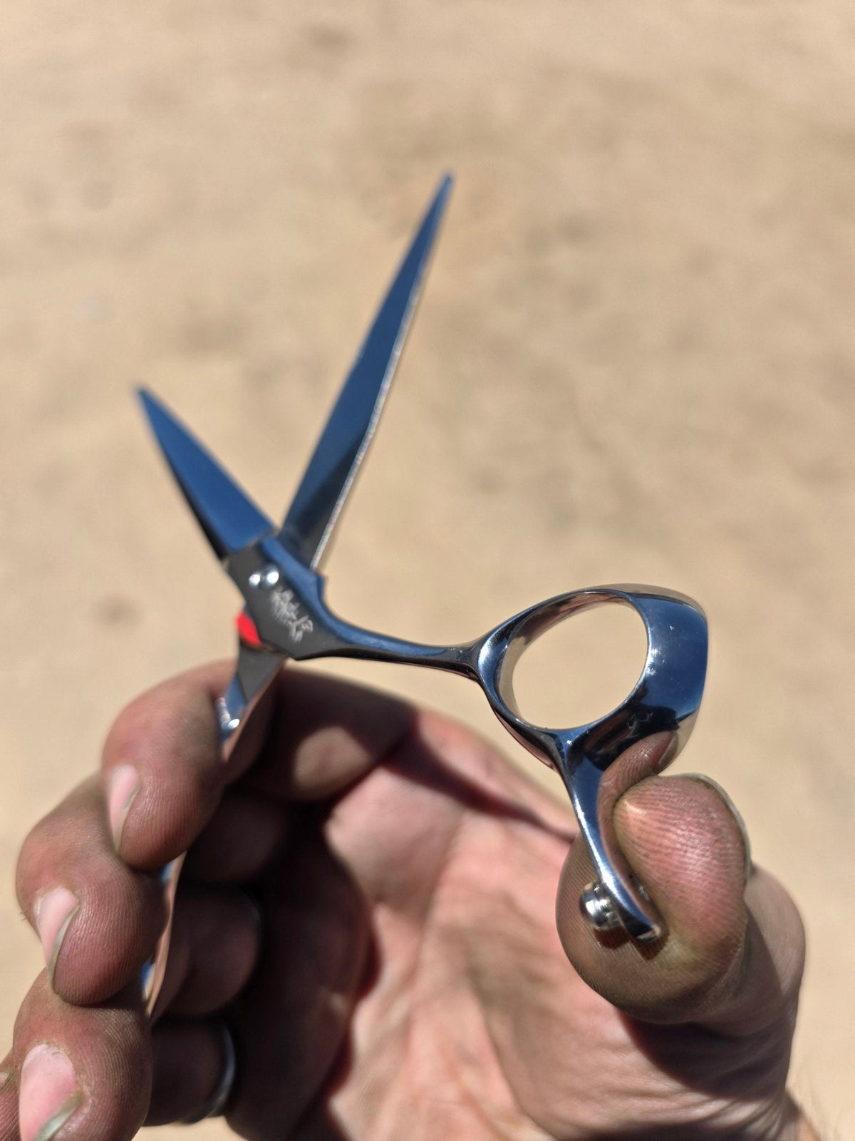 Reiki Shears - Knocker 6 Stylist Shear Reiki Shears