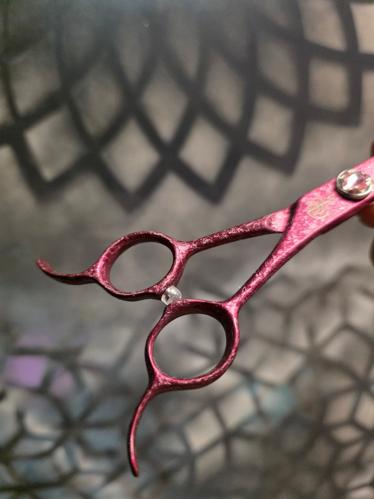 Reiki Shears - Pink Unicorn Reversed Curved Chunker Reiki Shears