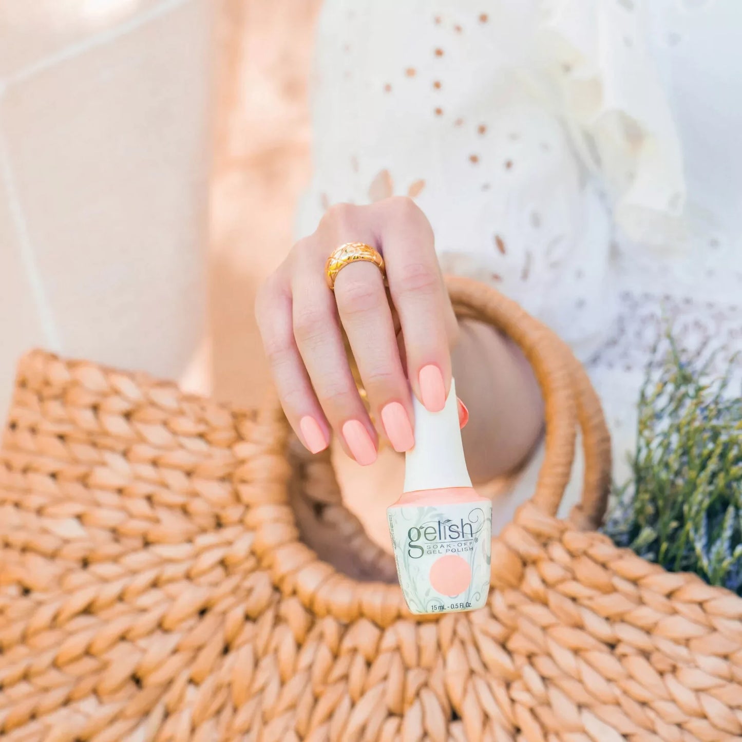 254 - ALL ABOUT THE POUT  - Gel Polish  - 15ml Lunali Nail Supply