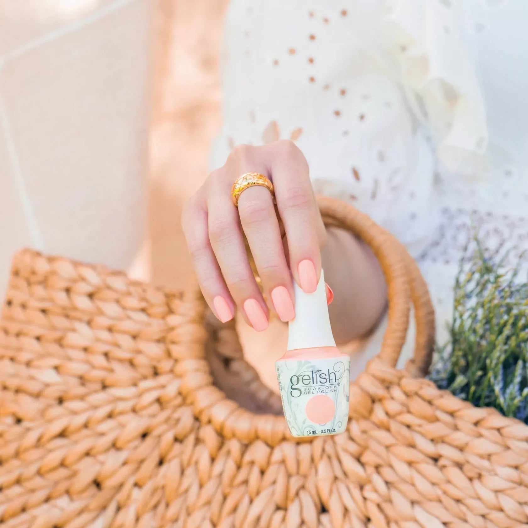 254 - ALL ABOUT THE POUT  - Gel Polish  - 15ml Lunali Nail Supply