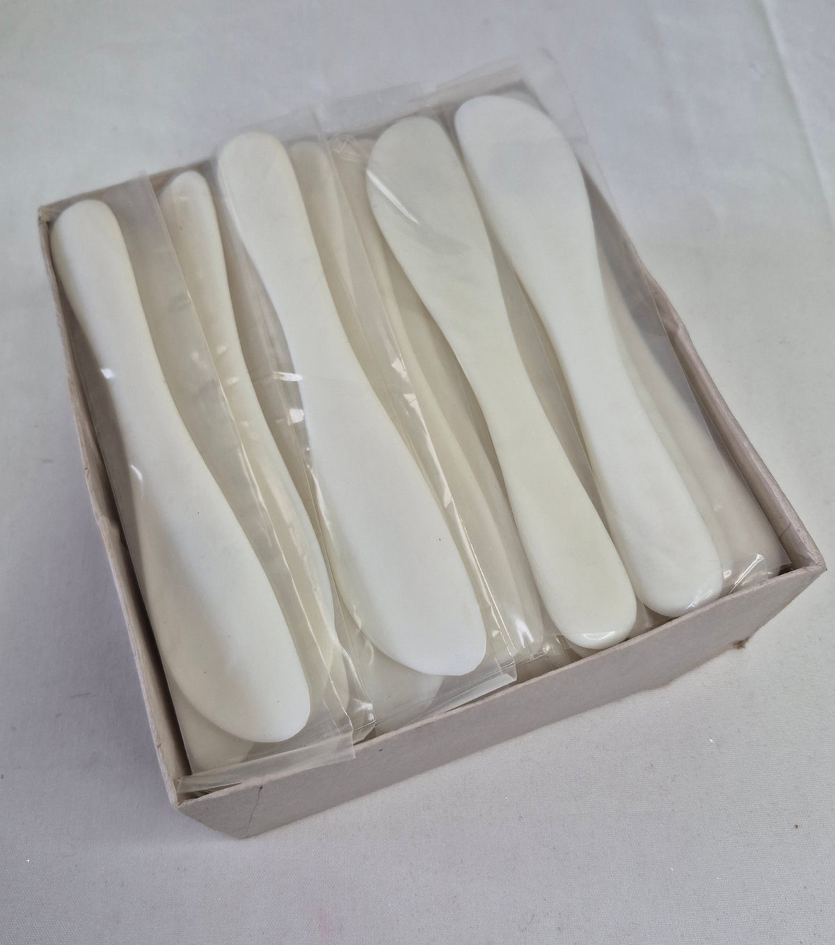 Disposable Plastic Spatulas, Box of 100 Tamsco Precision Tools
