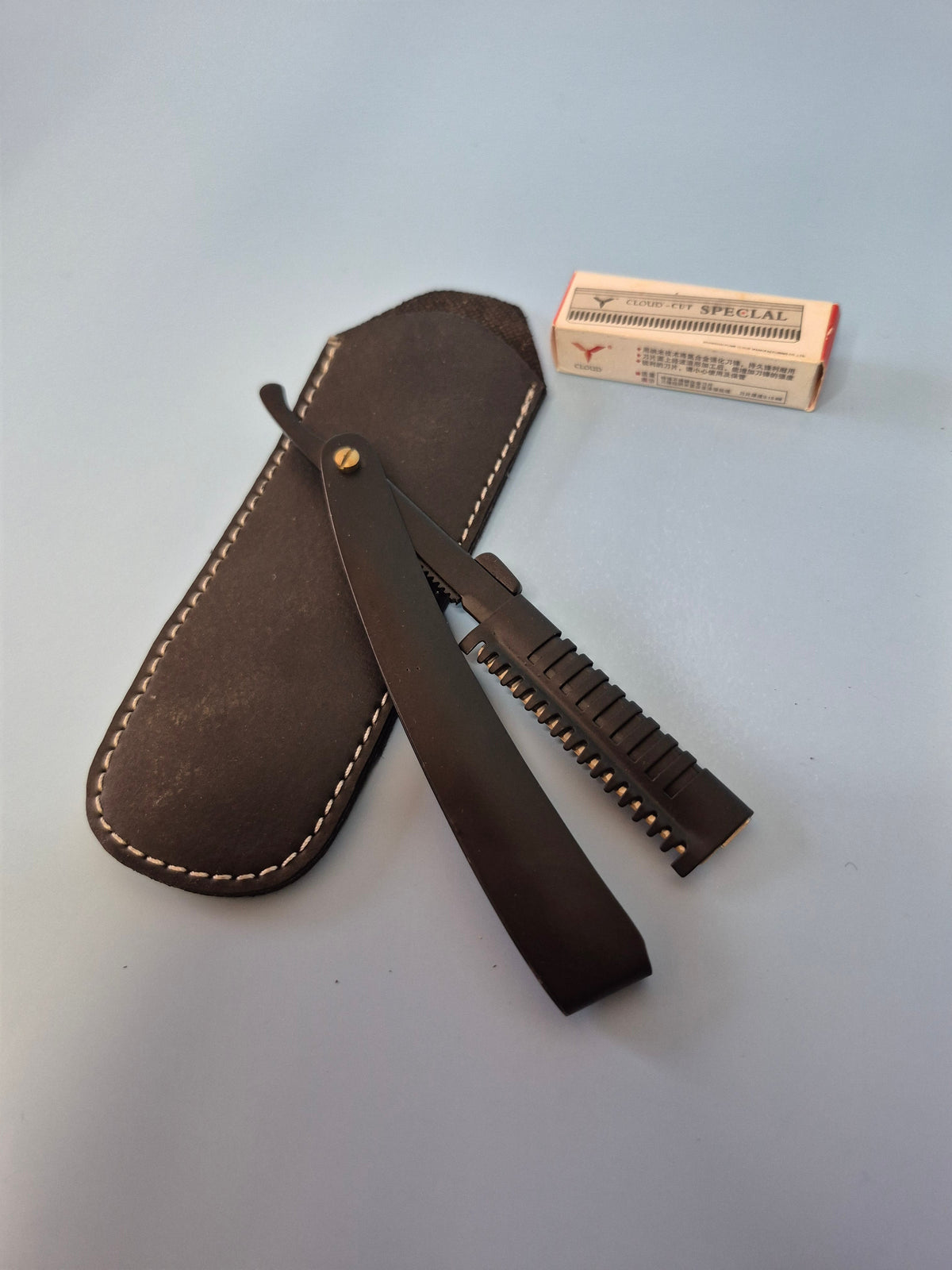Barbers Razor with guard Tamsco Precision Tools
