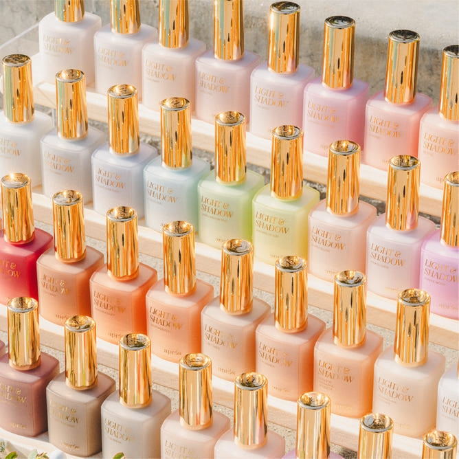 *Light and Shadow 40 Sheer Gel Couleur Collection 10ml Lunali Nail Supply