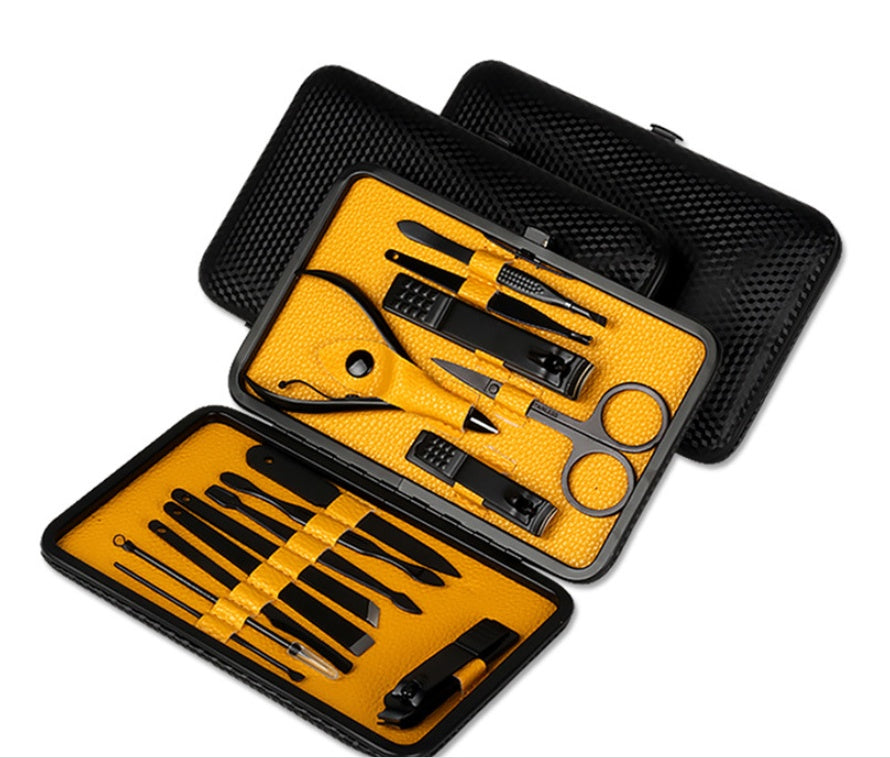 The factory Manicure black black stainless steel repair beauty set 15 nail clippers high-end household scissors Noventix