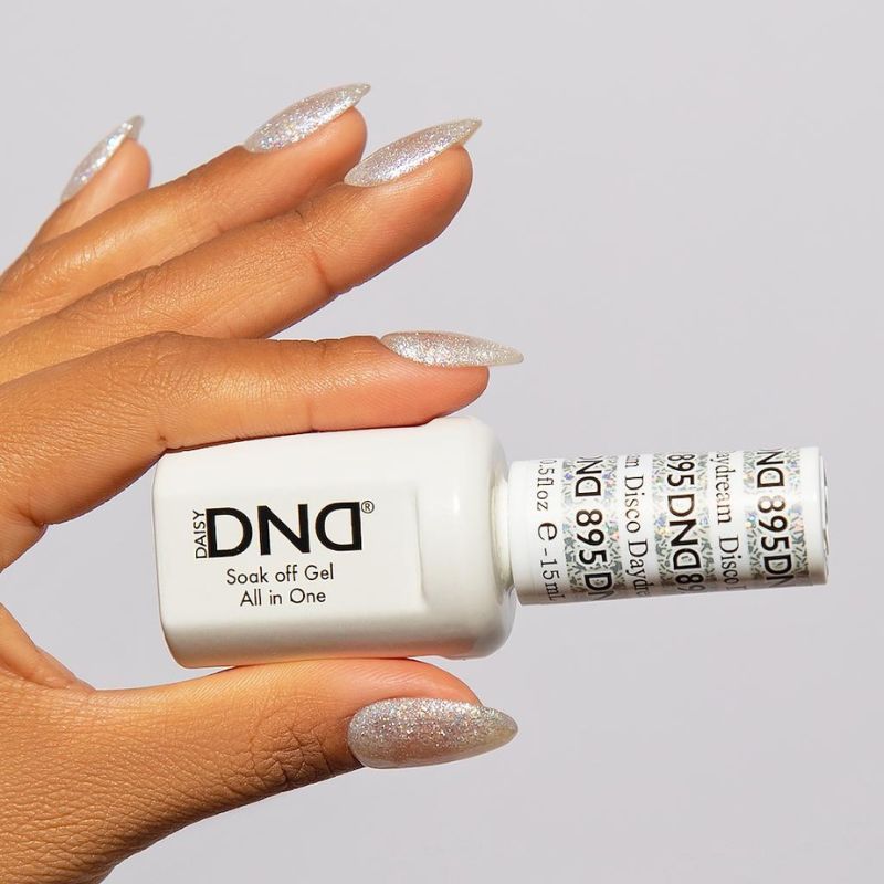 Disco Daydream #895 - DND Gel Duo Lunali Nail Supply