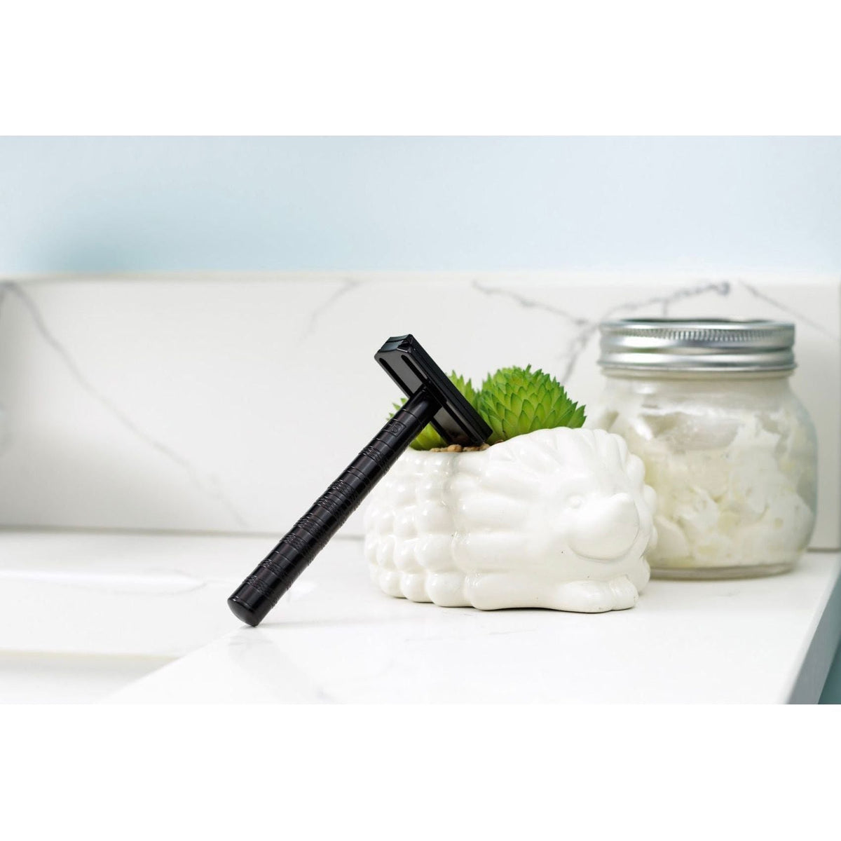 Henson Shaving [AL13-V2] Mild Safety Razor Pasteur Pharmacy