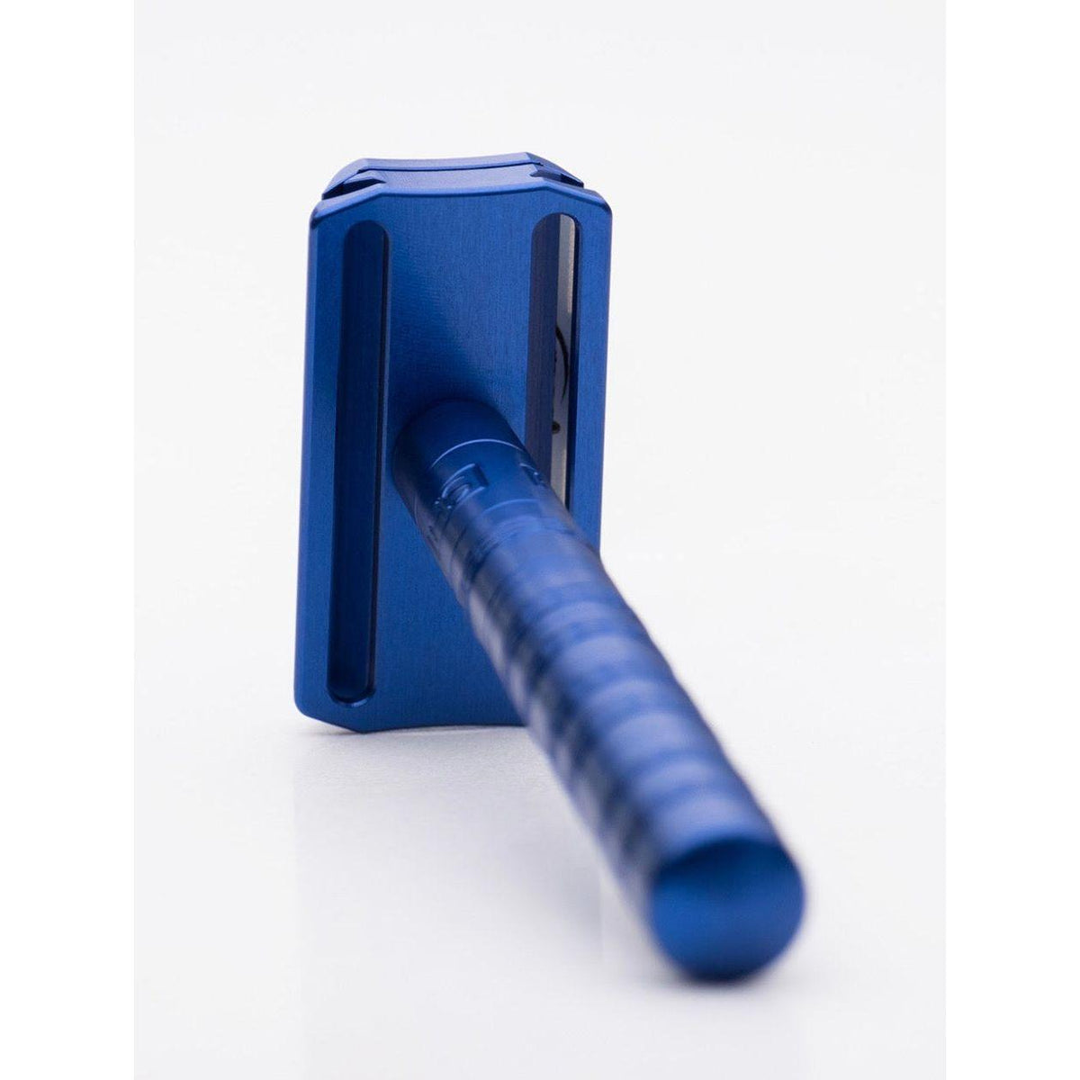 Henson Shaving [AL13-V2] Medium Safety Razor Pasteur Pharmacy
