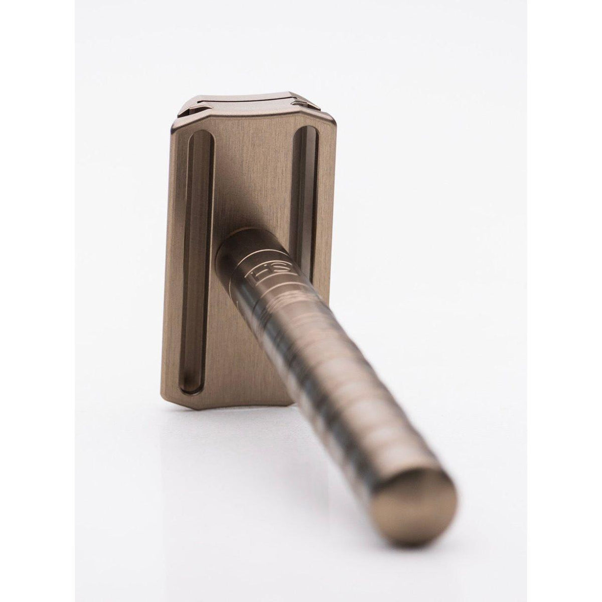 Henson Shaving [AL13-V2] Mild Safety Razor Pasteur Pharmacy