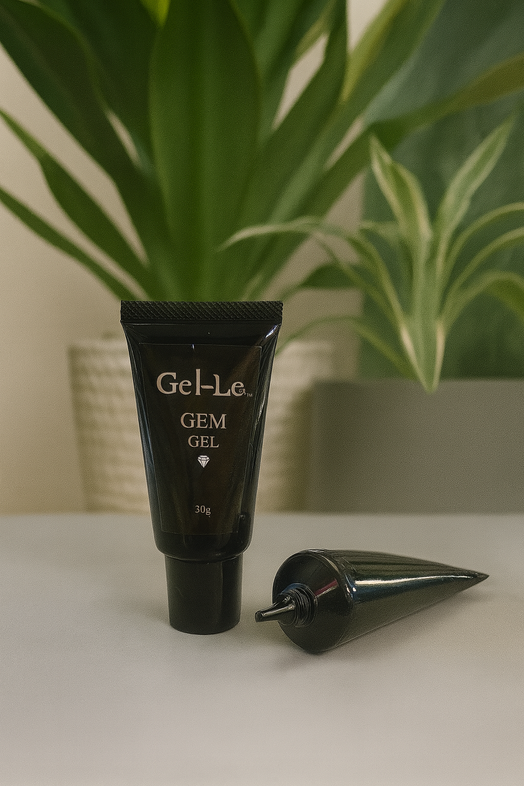 Gel-Le - Gem Gel 30g Queen Nails & Beauty Supplies