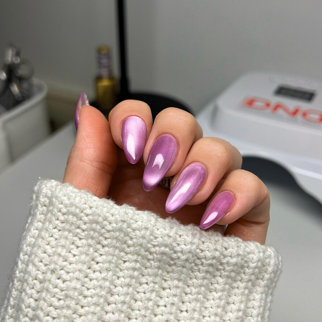 Diva 9D Cat Eyes Glass Ball #09 - Knead Affection Lunali Nail Supply