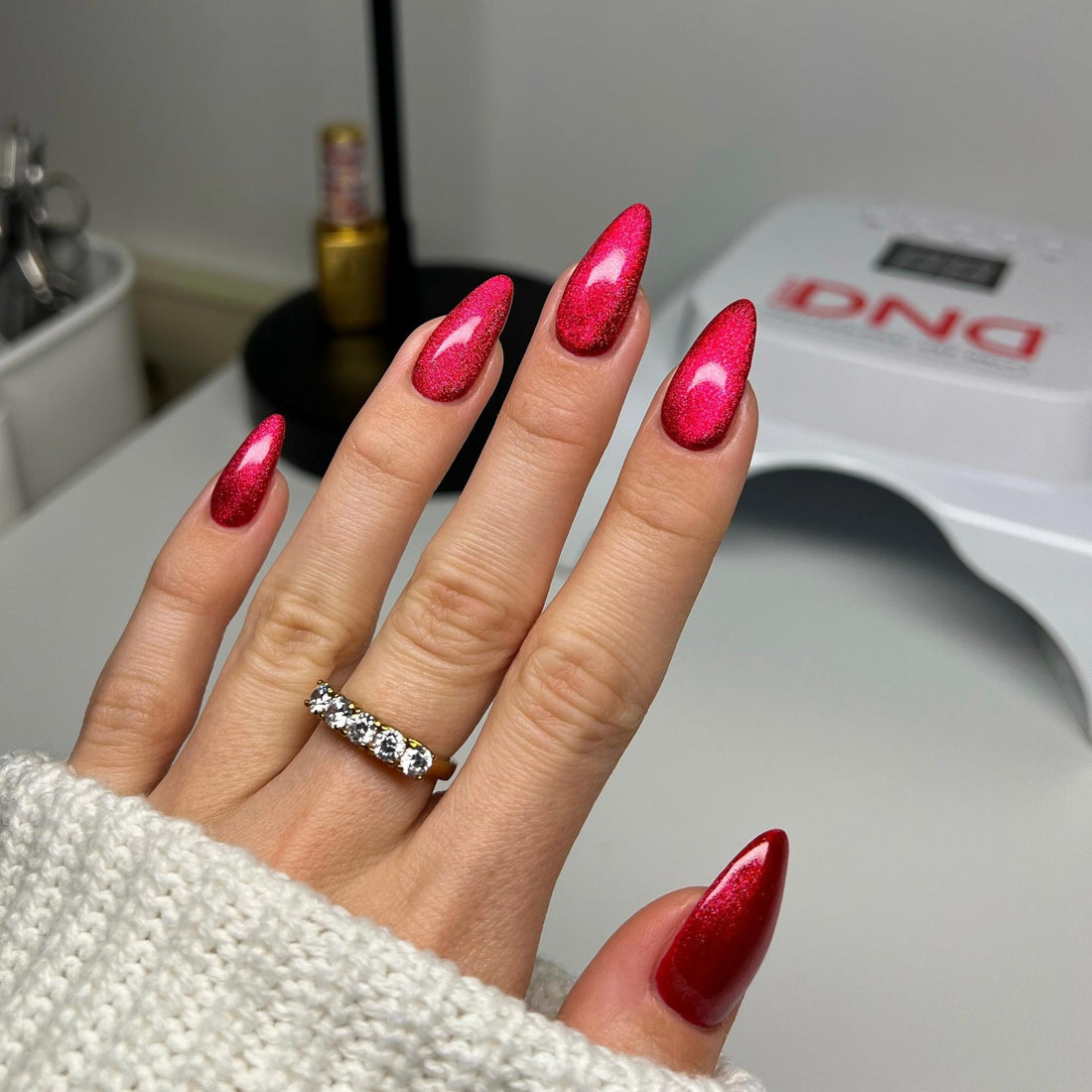 Diva 9D Cat Eyes Candy #17 - Ro-meowtic Lunali Nail Supply