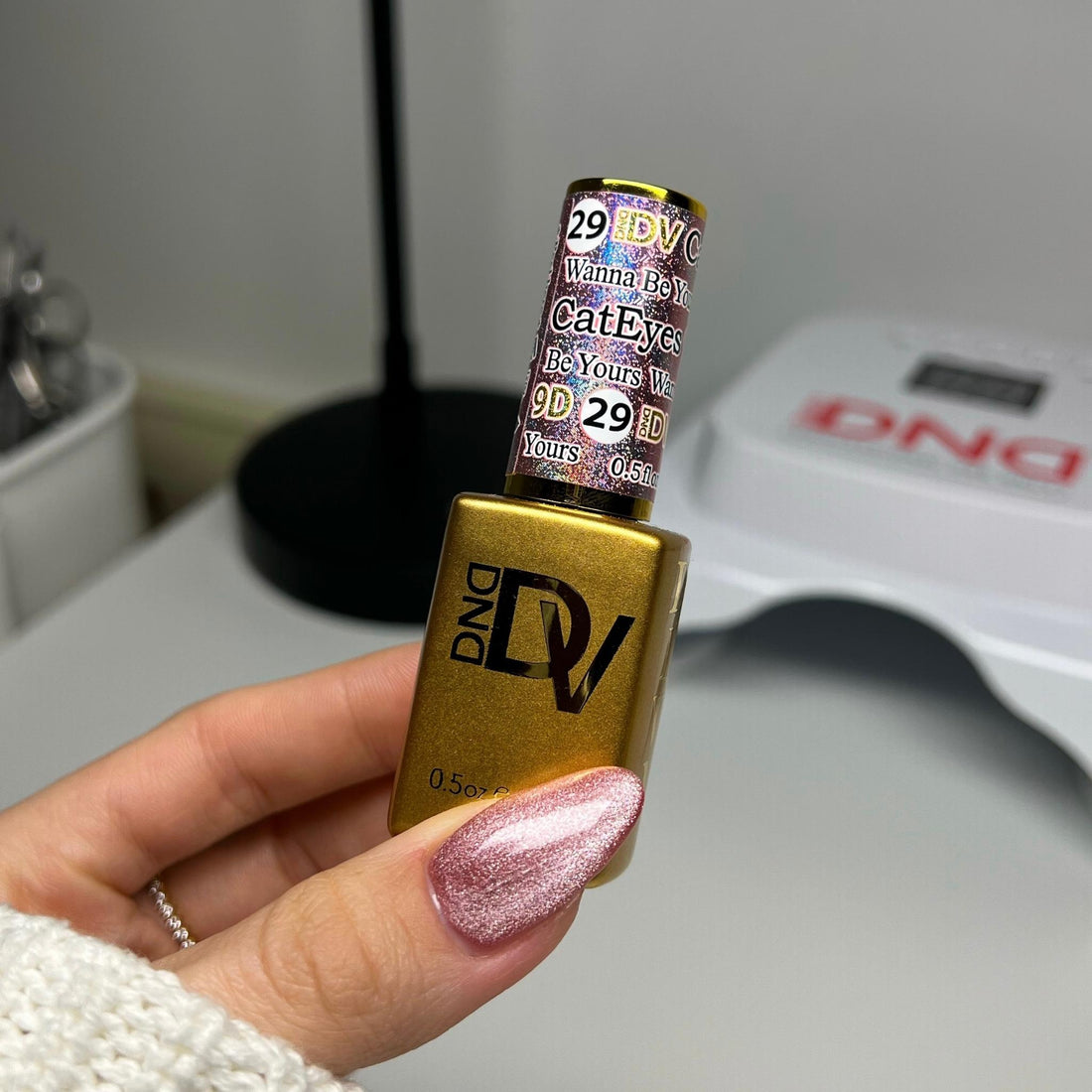 Diva 9D Cat Eyes Daydream #29 - Wanna Be Yours Lunali Nail Supply