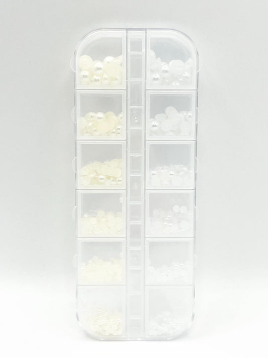 Queen - White & Milky white Pearls - #13