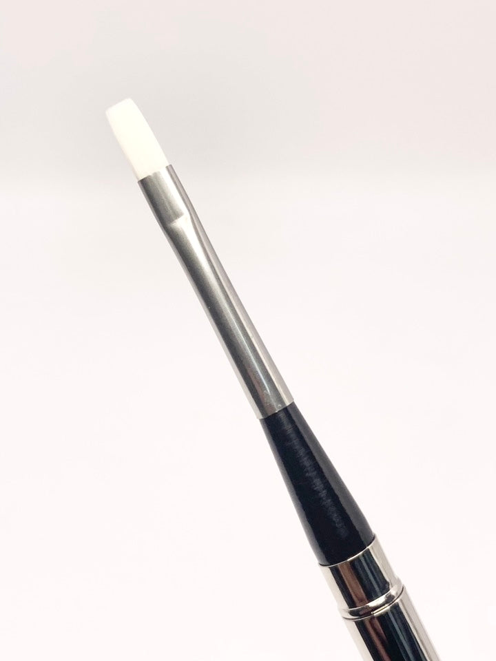 Queens - #4 Metal Gel Brush