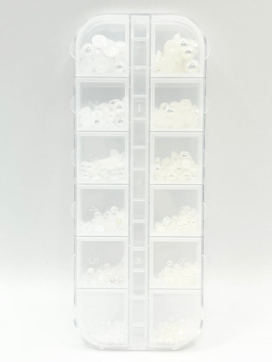 Queen - White & Milky Fluorescent Pearls - #14