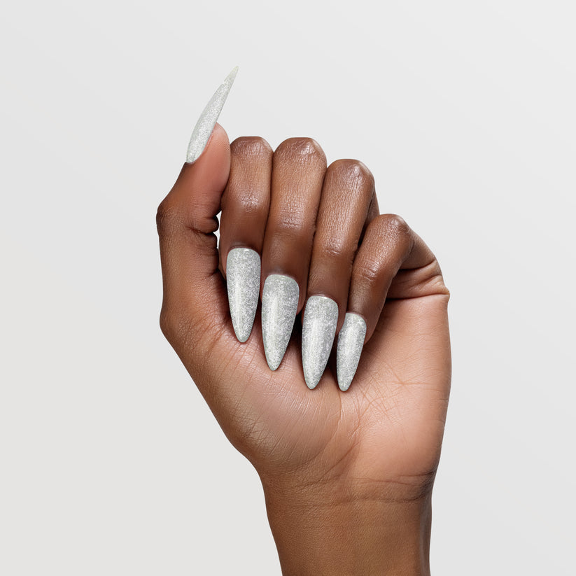 LG5240 - Ice Me Out Lunali Nail Supply