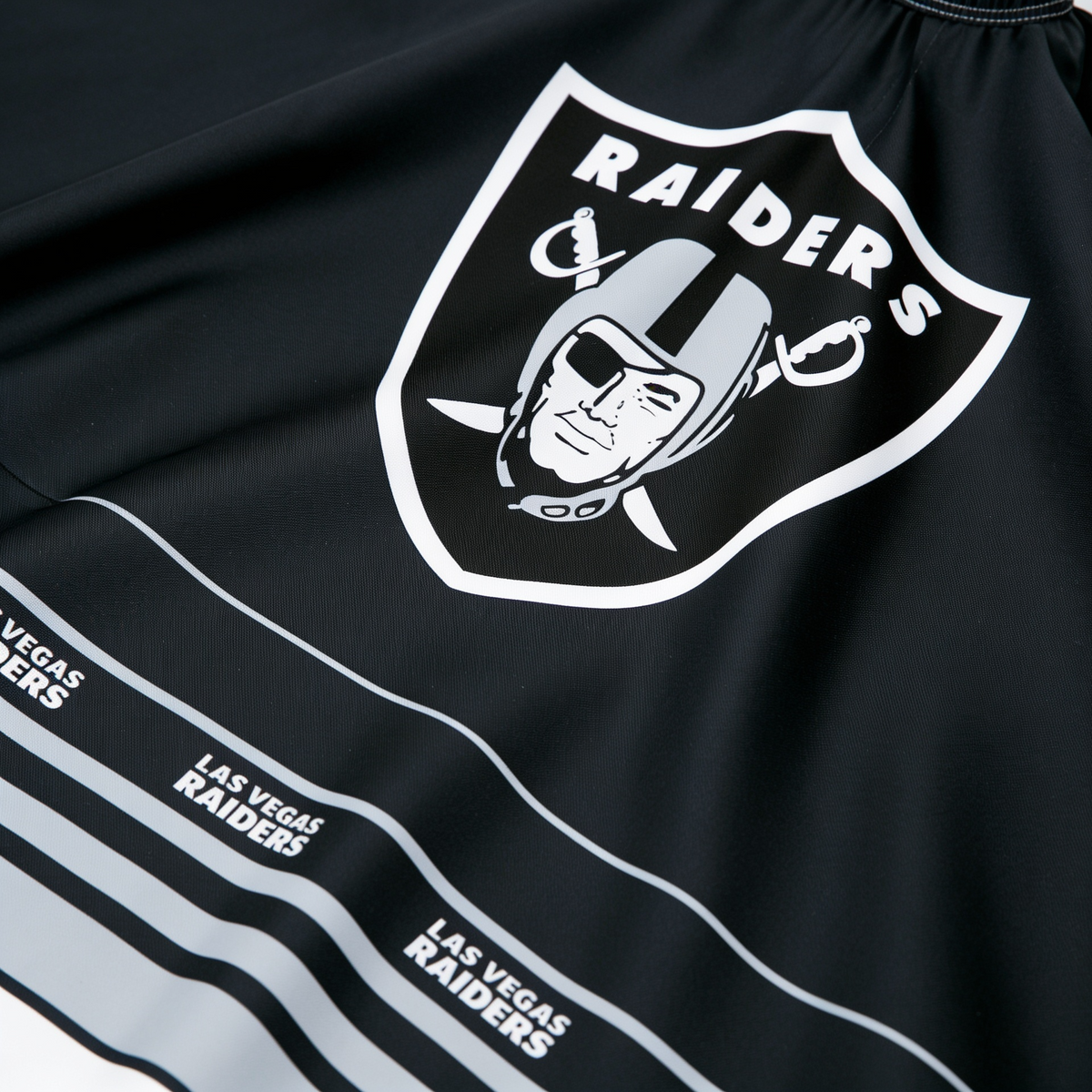 Las Vegas Raiders Barber Cape myteamcape