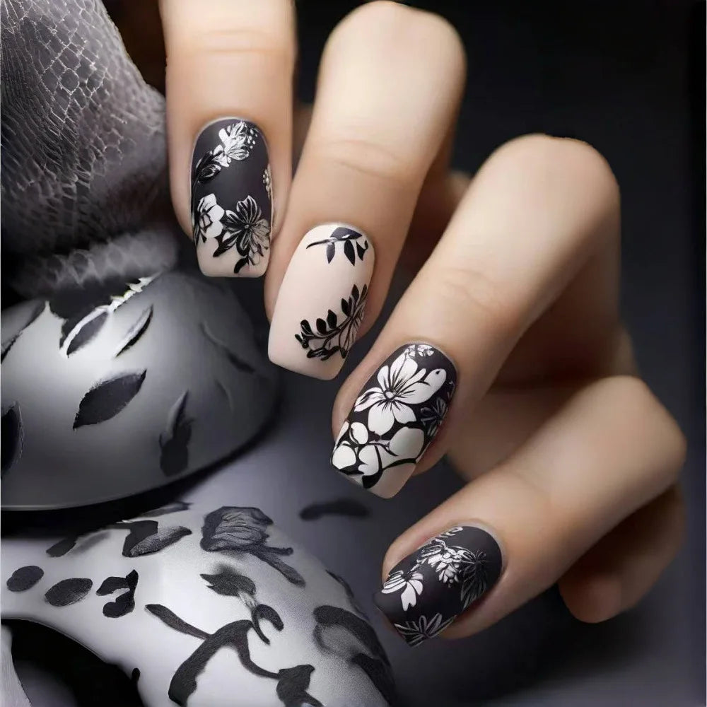 24pcs/set Medium long fake nails for women Spring summer flowers butterfly bee design faux ongles tips press on false nail art Blushimmer