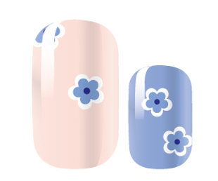 Little Blue Daisy Candied Nails