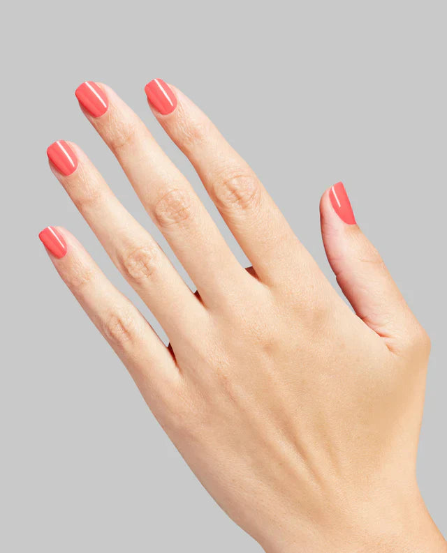 OPI - S052 Drive 'Em Magenta (Gel)(OPI Summer 2025) (Limited)