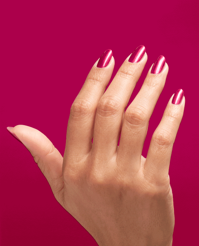 OPI - Q10 Blame The Mistletoe (GEL) (Limited)