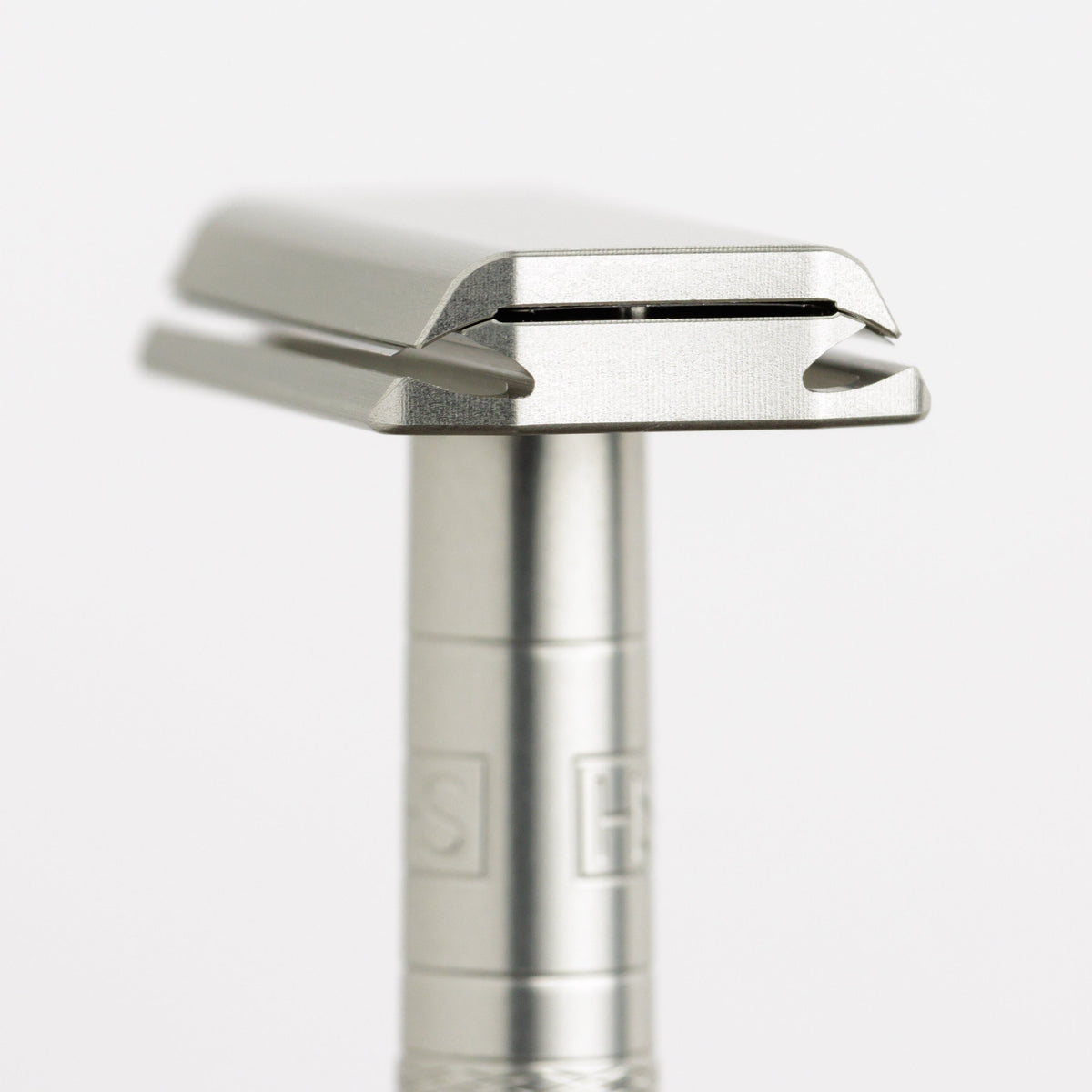 Henson Shaving [AL13-V2] Mild Safety Razor Pasteur Pharmacy