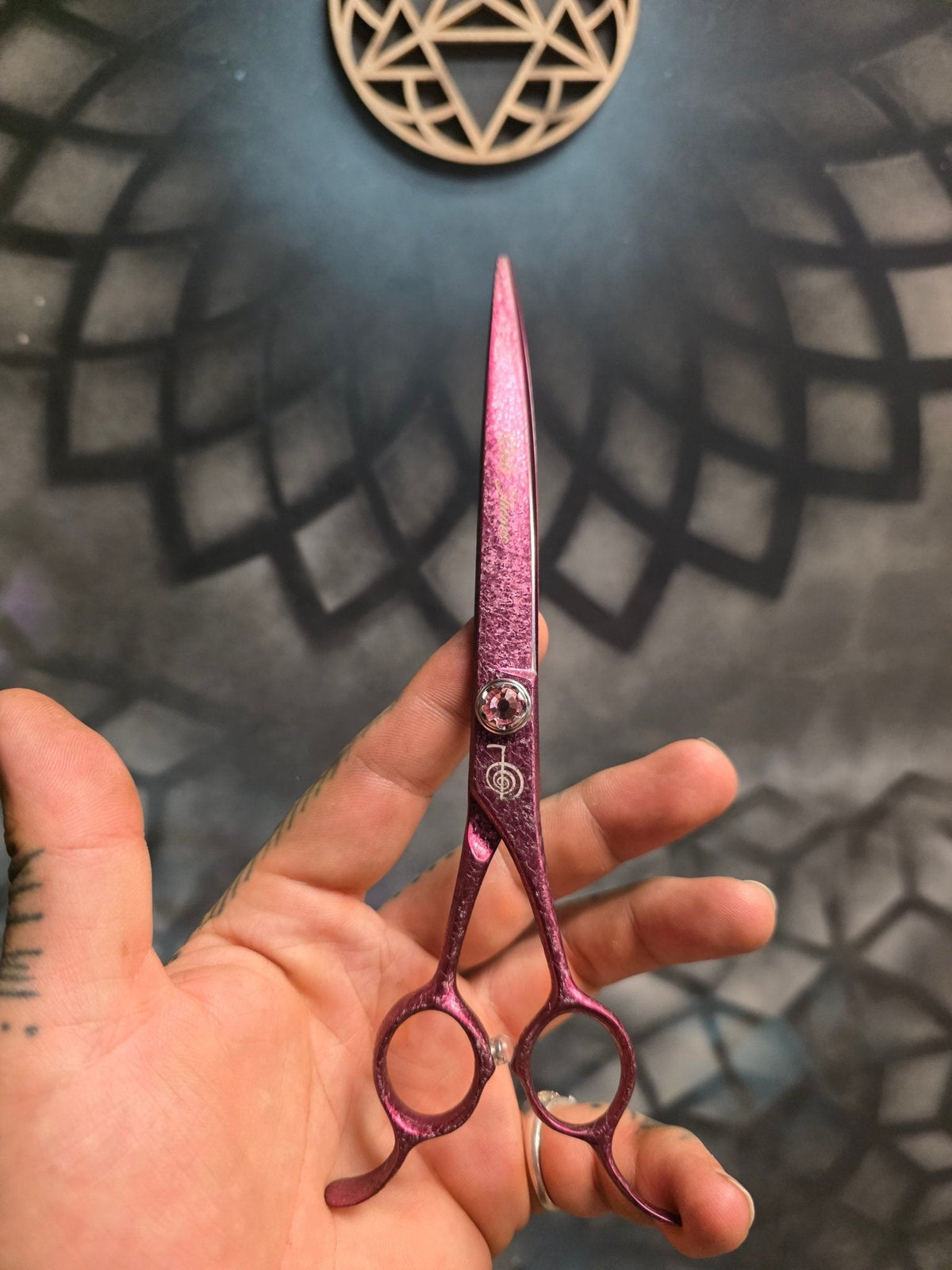 Reiki Shears - Pink Unicorn Reversed Curved Chunker Reiki Shears