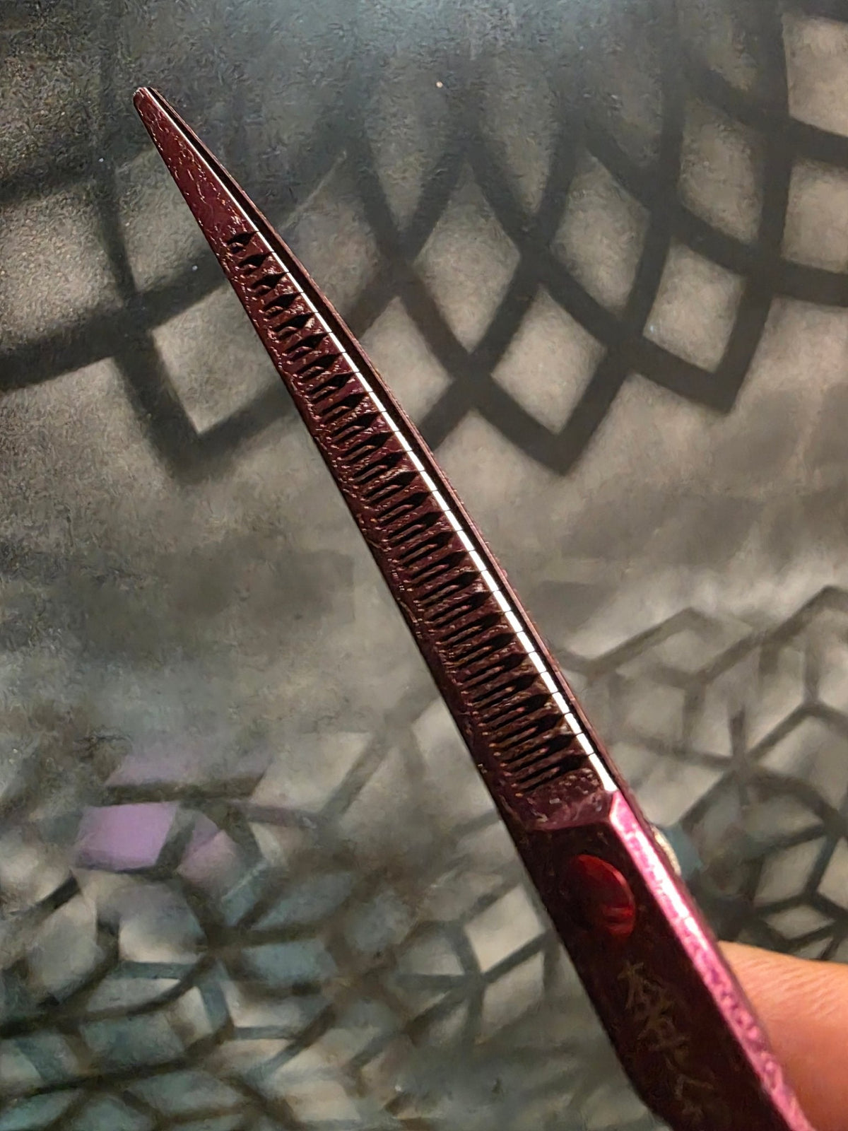 Reiki Shears - Pink Unicorn Reversed Curved Chunker Reiki Shears