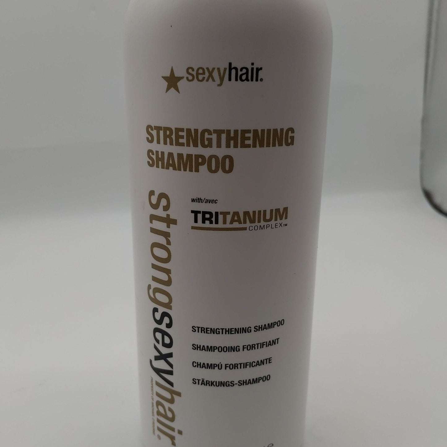 Sexy Hair Strong Sexy Hair Strengthening Conditioner Tritanium 33.8 oz VIP Extensions