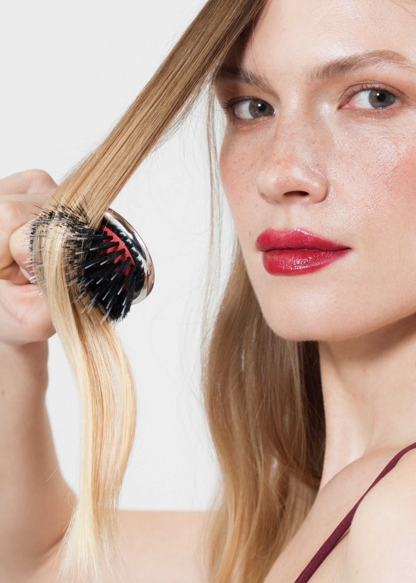 Janeke Pneumatic Hair Brush – Boar Bristle & Nylon Pin Detangling Brush (Chrome & Gold) KOH-I-NOOR Beauty USA